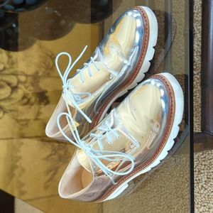 Stuart Weitzman Metallic Silver Sneakers Sz 8